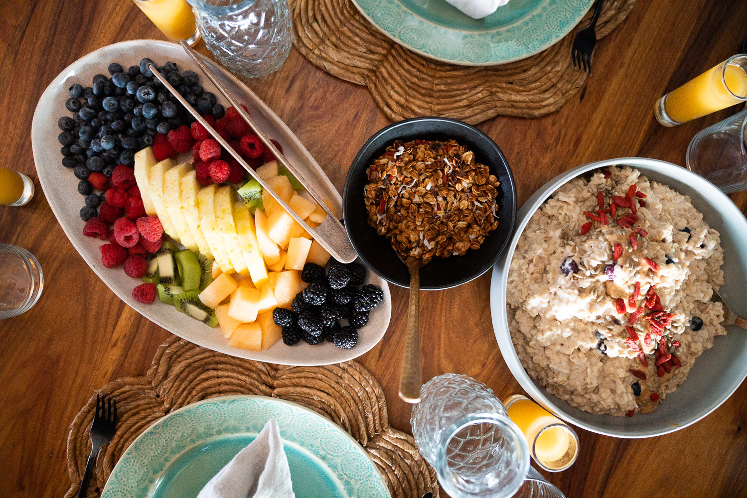 Fresh fruit, granola and nourishing breakfast at The No-Rules Wellness Kitchen